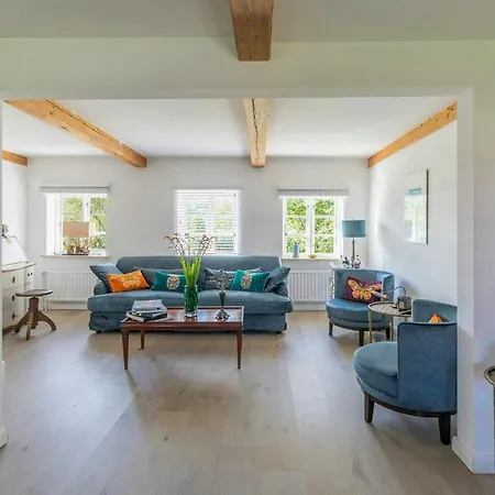 Holiday home Frisian With Views Near The Wadden Sea Klanxbull