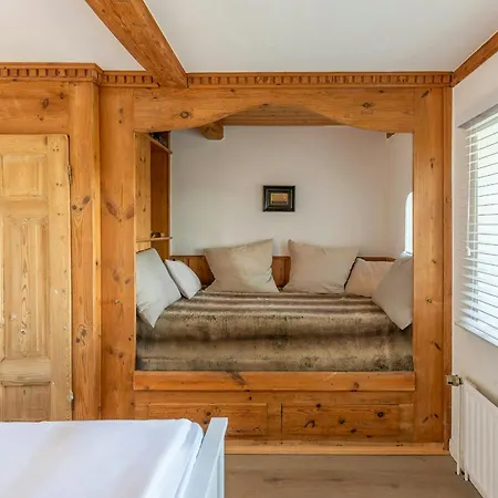 Holiday home Frisian With Views Near The Wadden Sea